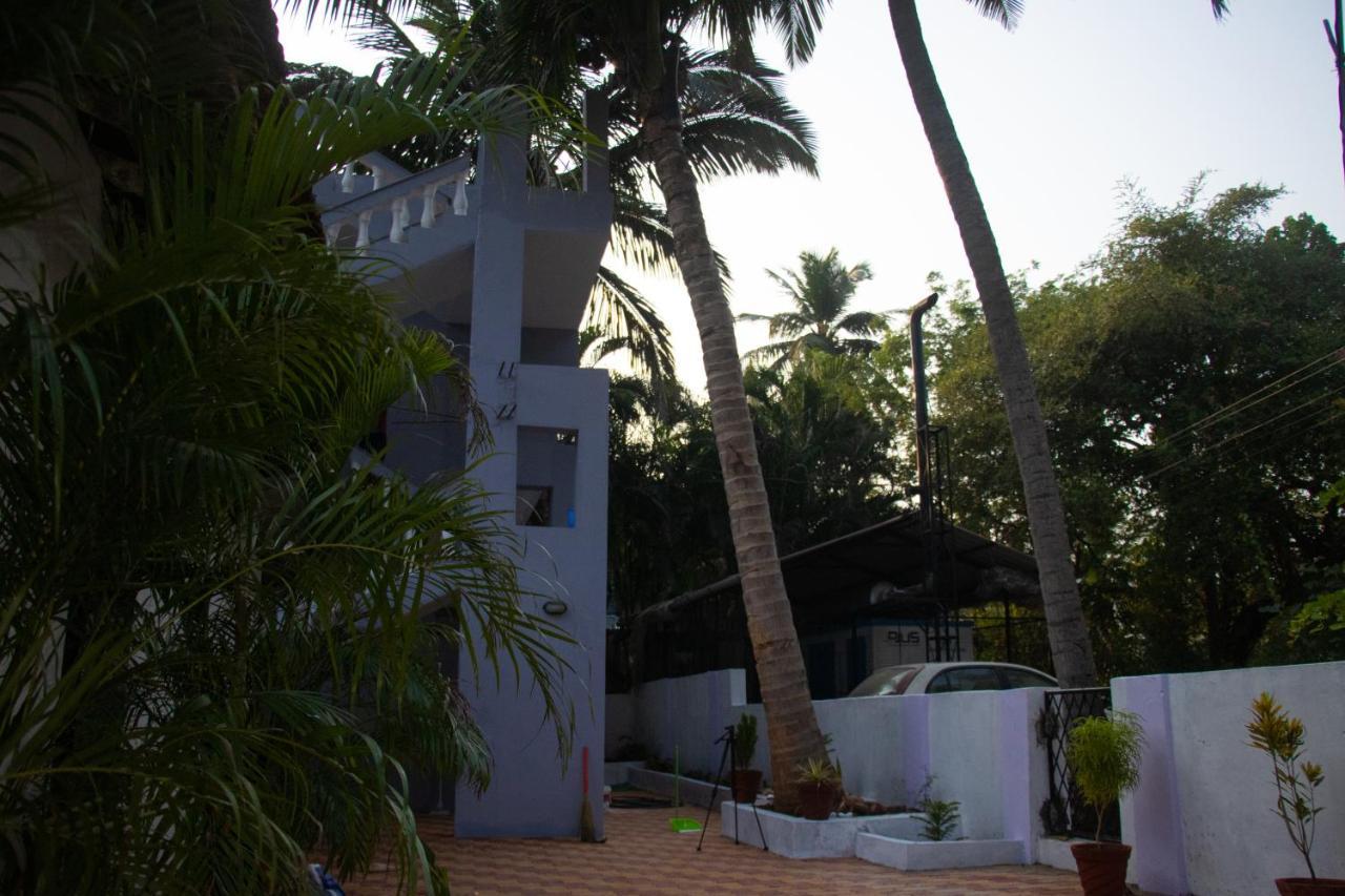 The Sovereign Villa Candolim Exterior foto